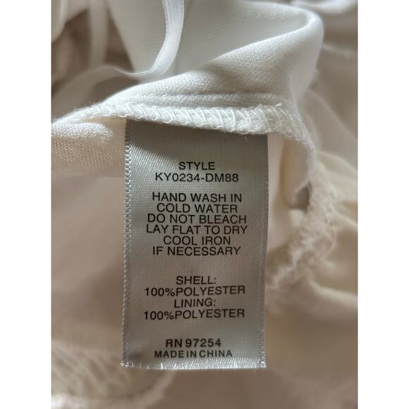 Women’s White Corset Style Ruffle Hem Top Size M— Y2K Aesthetic | Coquette Style - Picture 8 of 10